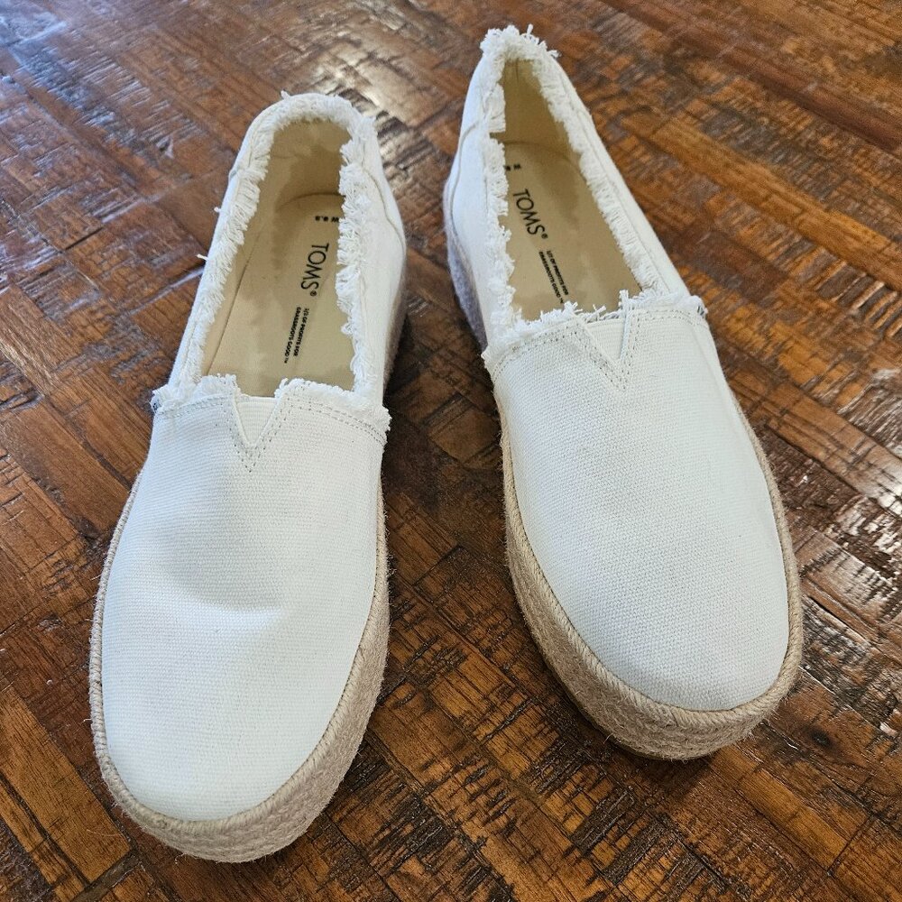 Toms White Canvas Espadrille Slip-On Flats